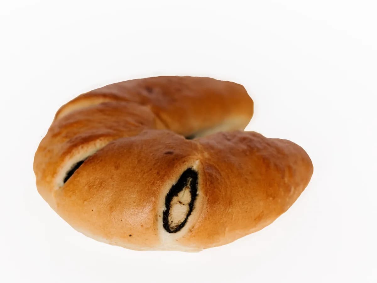 Рогалик з маком
